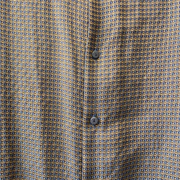 Men's Jhane Barnes Blue Starburst Patterned Silk+Cotton Button-Down Shirt - Picture 9 of 16